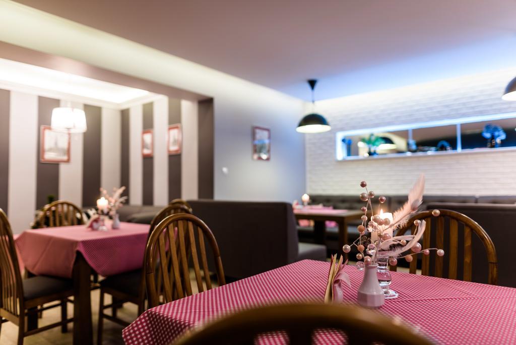 Hotel Wojto Zamość Esterno foto